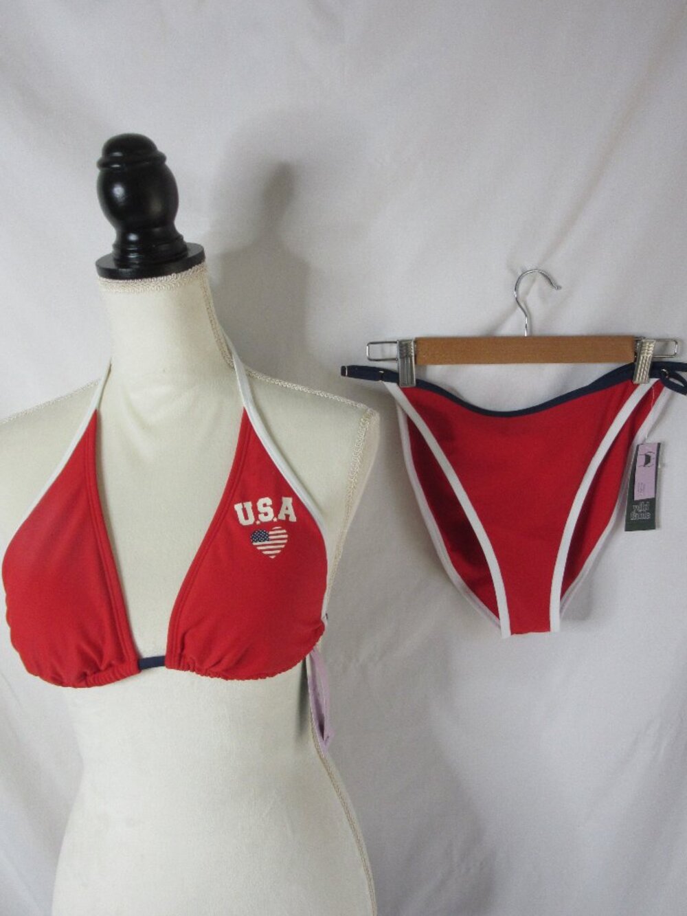 wild fable 2 Piece Bikini American Flag Red White Triangle Blue Size Large NWT